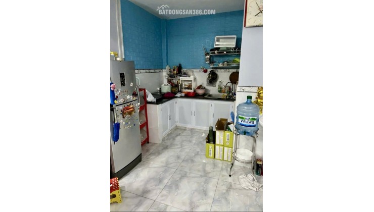 NHÀ TÂN PHÚ chỉ với 2.6 TỶ MÀ SÁT MẶT TIỀN THỐNG NHẤT?
